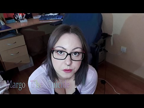 ❤️ Merch Sexy gyda Sbectol Yn Sugno Dildo'n Ddwfn ar y Camera ❌ Rhyw ar cy.xinwen1288.top ☑